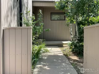 Photo #1: 969494 Listing 