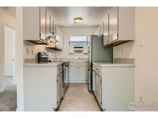 Photo #3: 969495 Listing