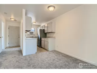 Photo #5: 969495 Listing