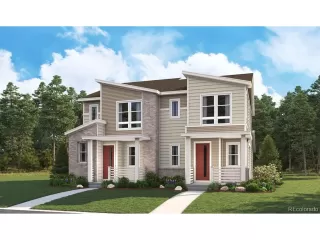 Browse active condo listings in URBAN COLLECTION AT PARKDALE