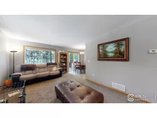 Photo #5: 969546 Listing