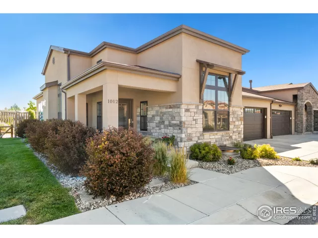 MLS: 969647 Condo For Sale