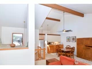 Photo #5: 969648 Listing