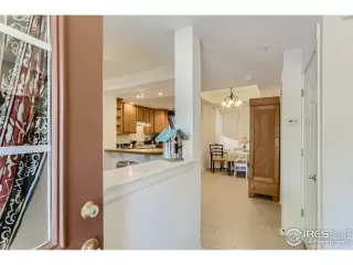 Photo #6: 969773 Listing