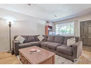 Photo #3: 969794 Listing