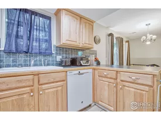 Photo #6: 969794 Listing