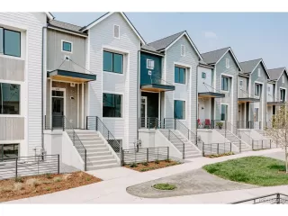 Photo #4: 9698722 Listing 