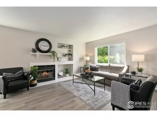 MLS: 969961 Condo For Sale