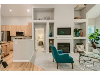 Photo #4: 969990 Listing