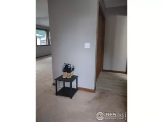 Photo #5: 970017 Listing 