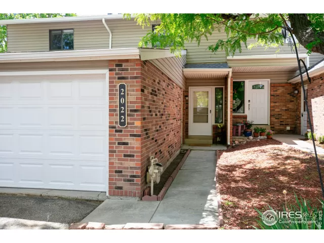MLS: 970027 Condo For Sale