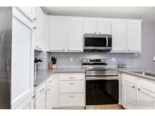 Photo #1: 970027 Listing 