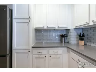 Photo #3: 970027 Listing 
