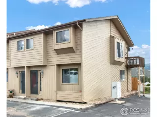 Photo #4: 970032 Listing