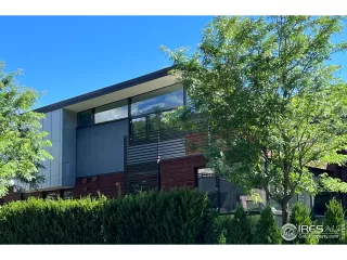 Photo #2: 970060 Listing