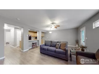 Photo #5: 970146 Listing 