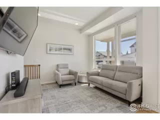 Photo #6: 970183 Listing