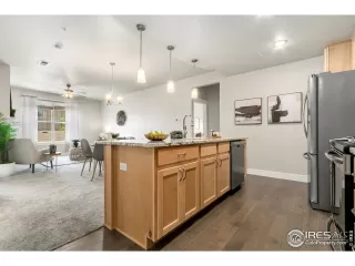 Photo #5: 970217 Listing