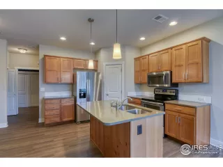 Photo #1: 970329 Listing