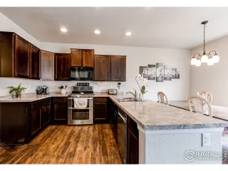 Photo #5: 970378 Listing