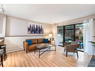 Photo #2: 970385 Listing 