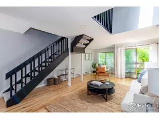 Photo #3: 970433 Listing 