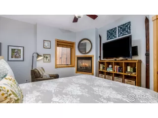 Photo #5: 970458 Listing