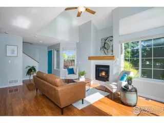 Photo #3: 970484 Listing