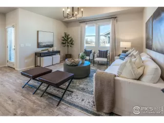 Photo #6: 970503 Listing