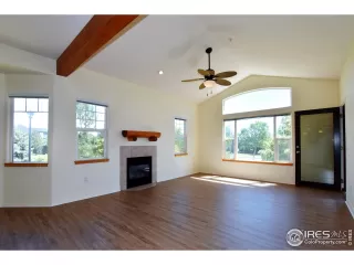 Photo #4: 970537 Listing 