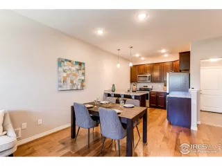 Photo #6: 970578 Listing