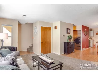 Photo #3: 970580 Listing