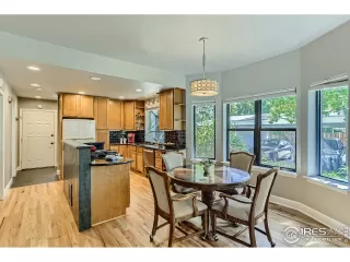 Photo #5: 970627 Listing 