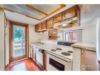 Photo #5: 970666 Listing 