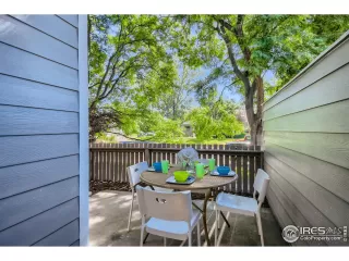 Photo #3: 970737 Listing