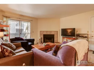 Photo #5: 970739 Listing