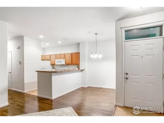 Photo #5: 970781 Listing 