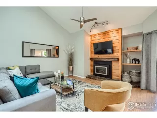 Photo #6: 970813 Listing