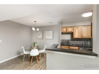 Photo #6: 970832 Listing