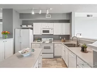 Photo #3: 970867 Listing 