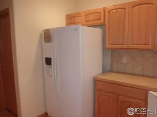 Photo #6: 970892 Listing