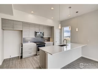 Photo #1: 970931 Listing