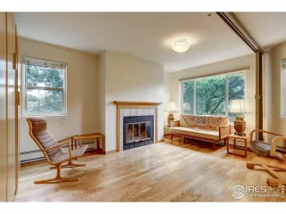 Photo #2: 970942 Listing