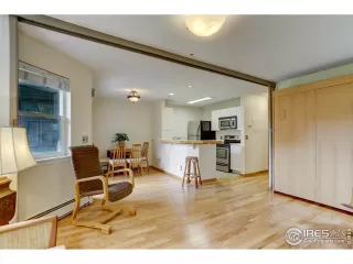 Photo #5: 970942 Listing