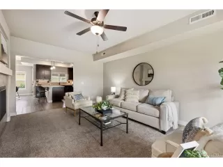 Photo #4: 9709445 Listing