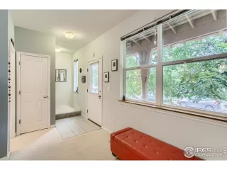 Photo #3: 970959 Listing