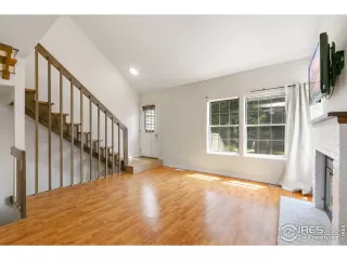 Photo #2: 970973 Listing 