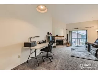 Photo #6: 971047 Listing