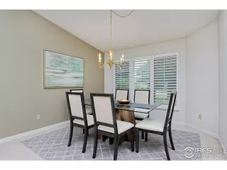 Photo #5: 971090 Listing