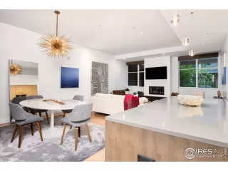 Photo #6: 971138 Listing